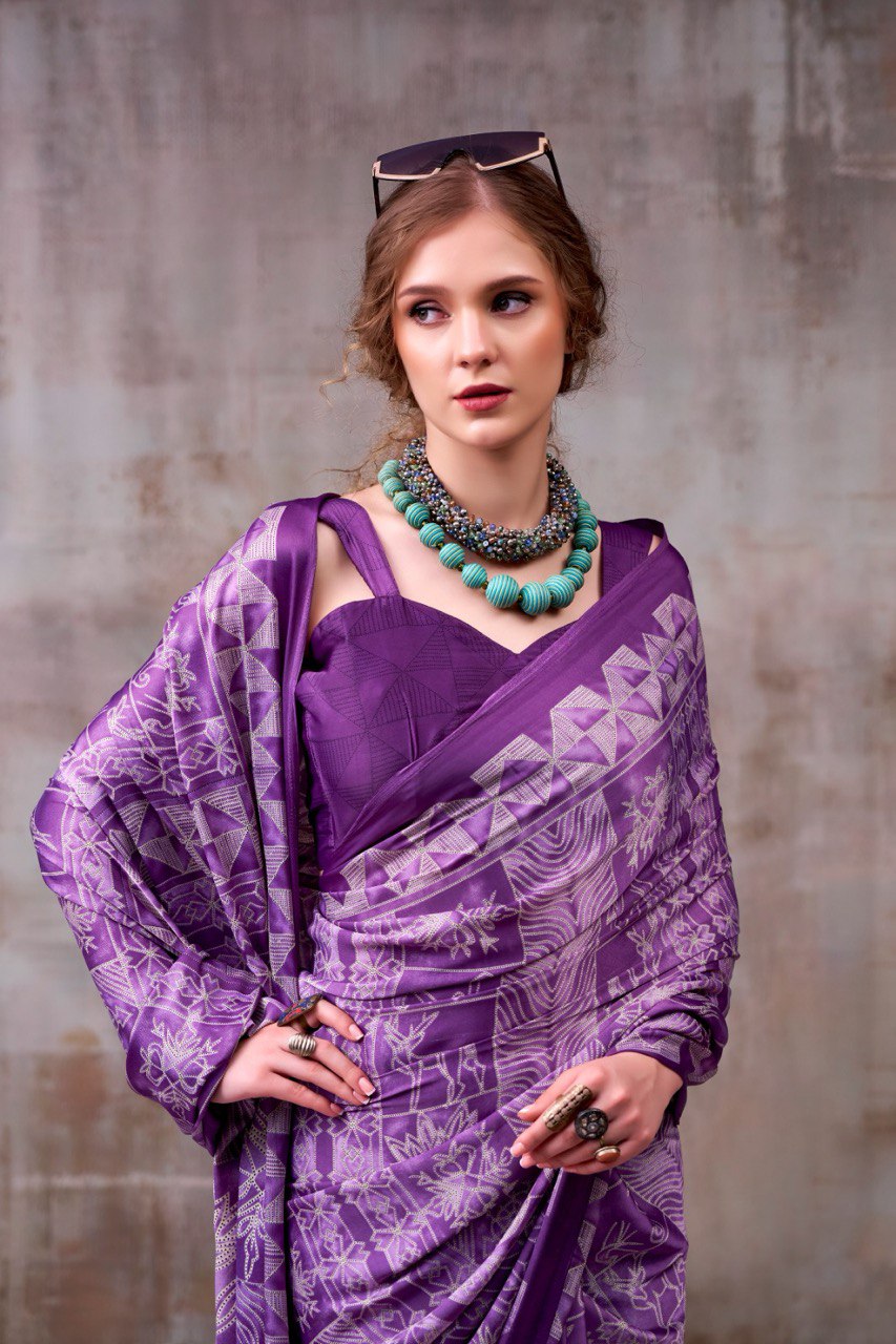 Purple Geometric Printed Designer Satin Saree – Elegant Contemporary Party Wear Saree for Women