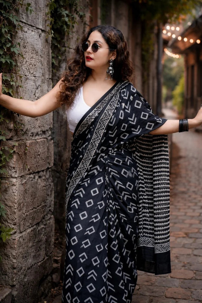 Black Geometric Printed Cotton Saree with Running Blouse