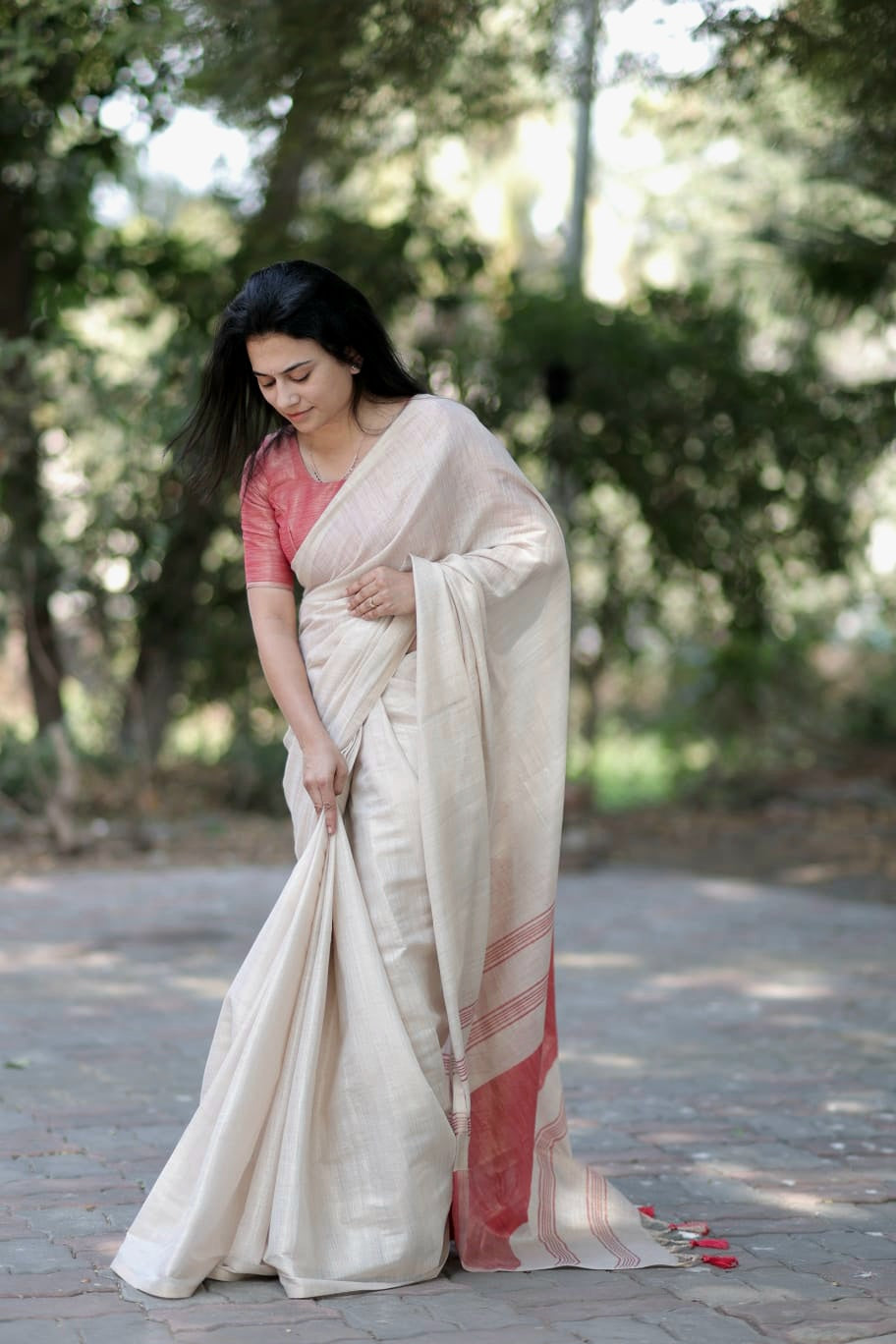 Off-White Linen Saree with Red Border