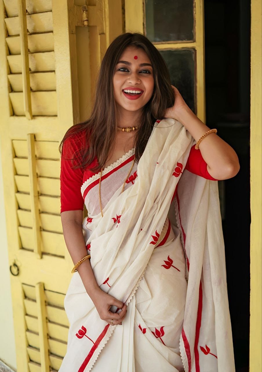 White Linen Saree with Red Tulip Print and Lace Border