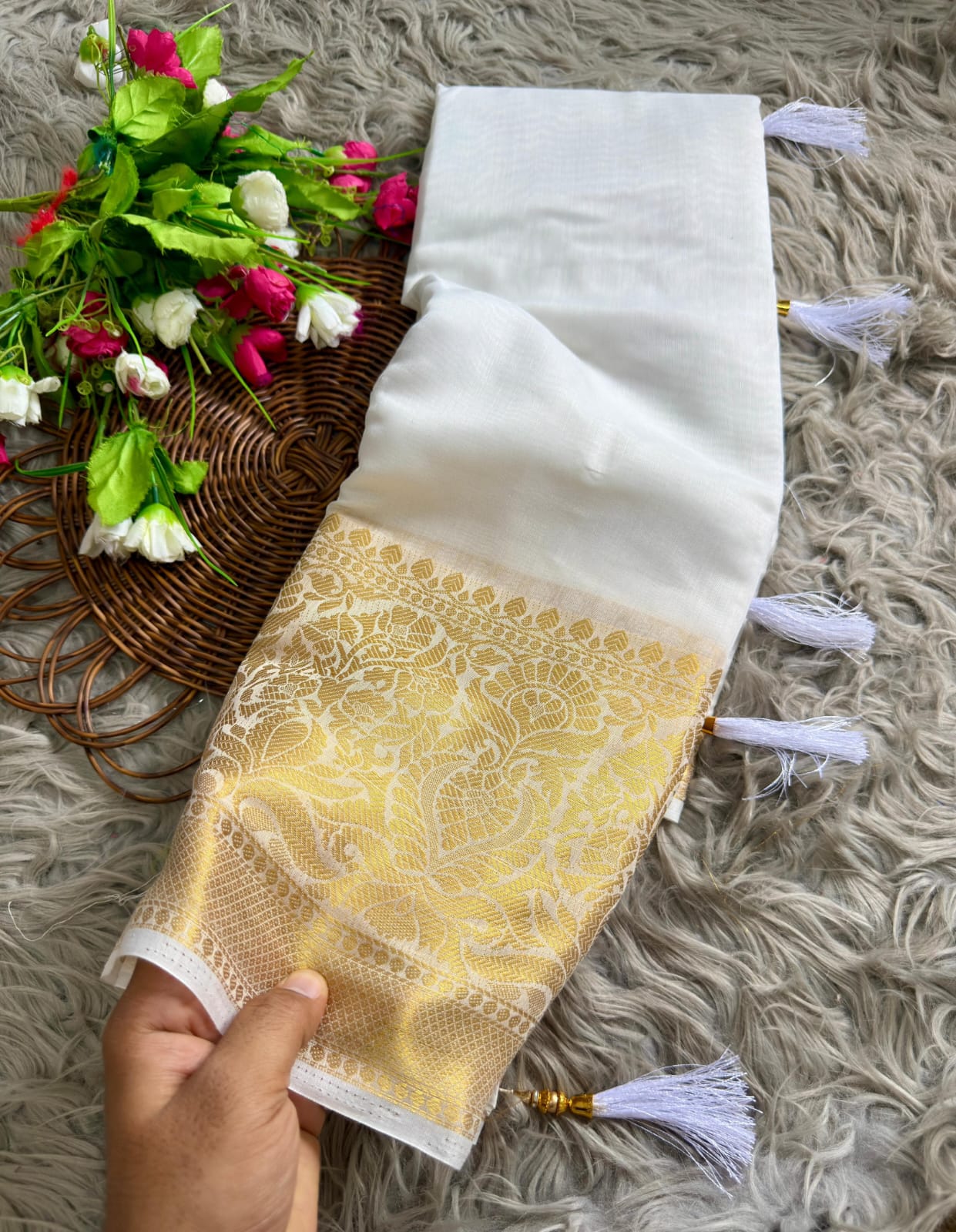 Onam White Linen Saree with Golden Border