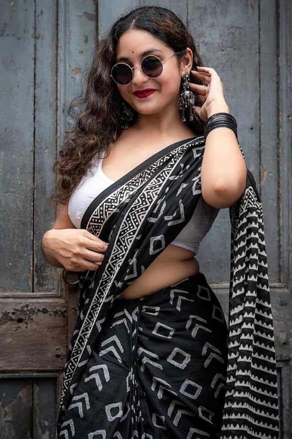Black Geometric Print Linen Cotton Saree