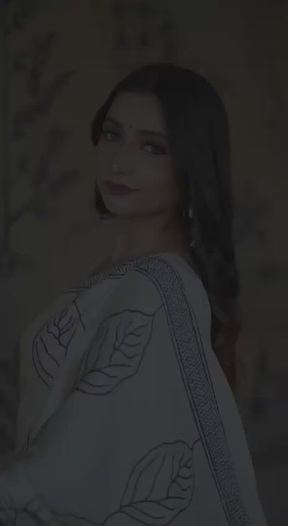 Off-White Printed Saree with Black & Blue Contrast Pallu – Elegant Minimal Designer Saree for Office & Casual Wear