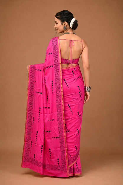 Vibrant Pink Crescent-Motif Saree with Intricate Border