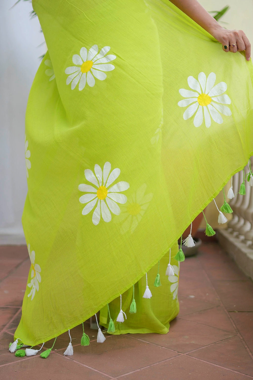 Lime Green Floral Print Linen Cotton Saree