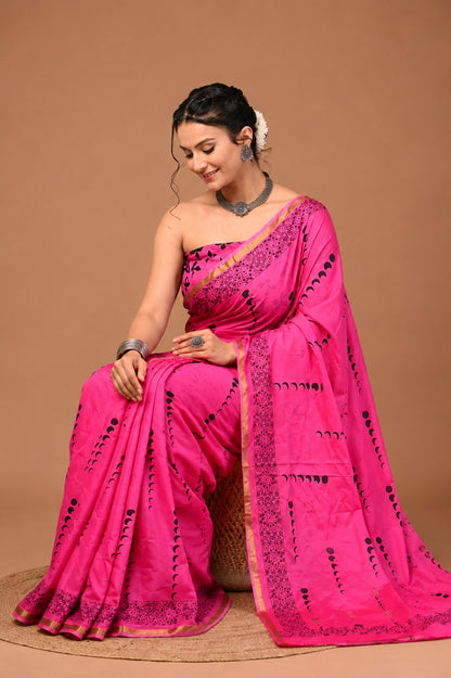 Vibrant Pink Crescent-Motif Saree with Intricate Border
