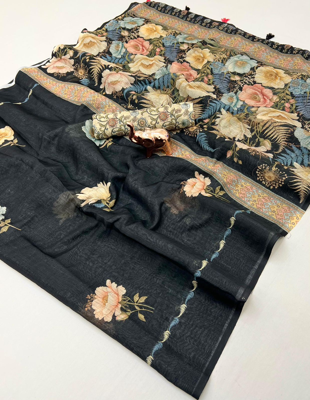 Black Botanical Print Linen Saree