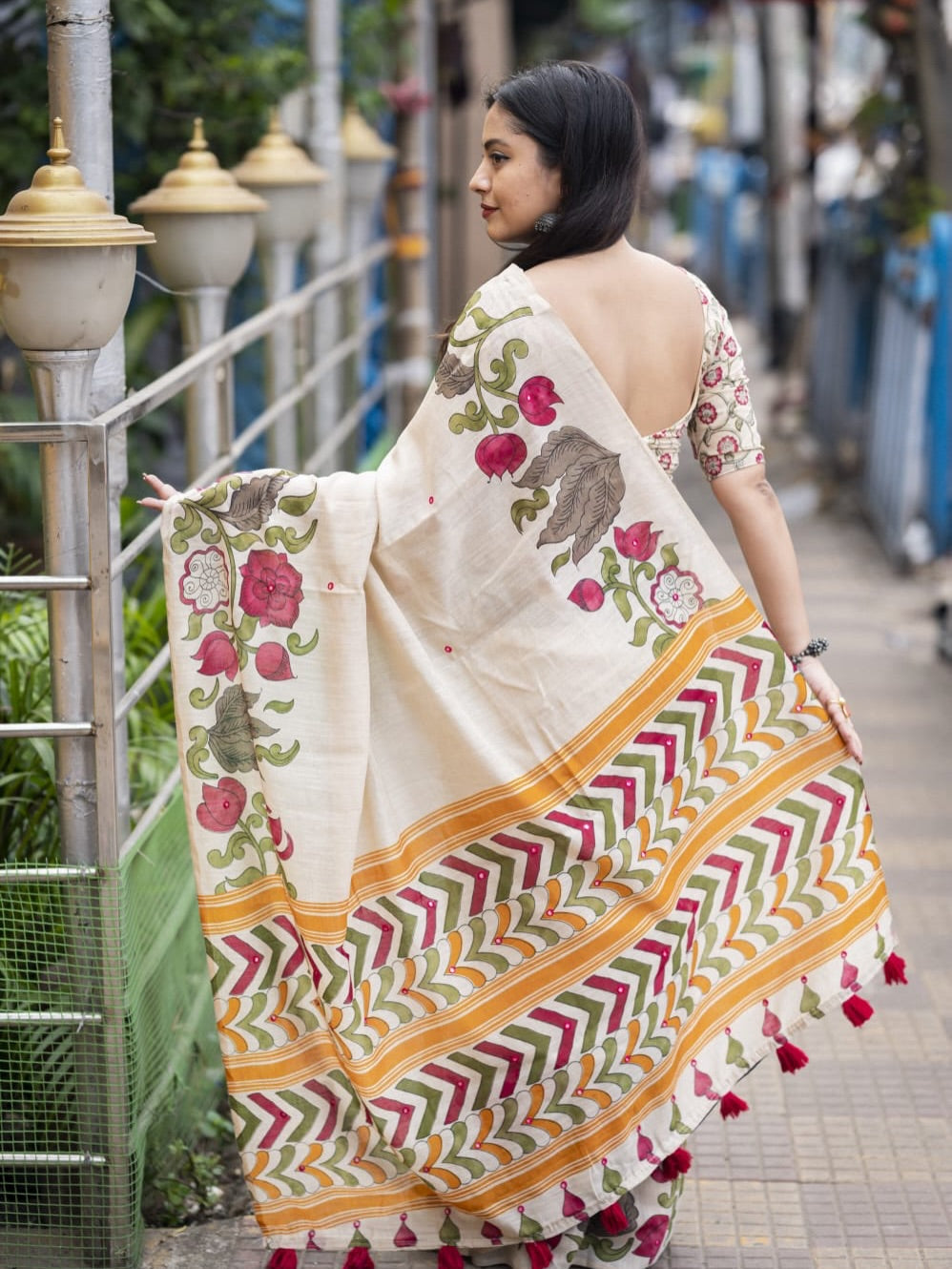 Beige Kalamkari Saree with Floral Hand-Paint Detail